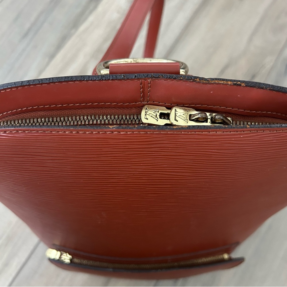 Vintage Louis Vuitton Gobelins Kenyan Fawn Brown Epi Leather GM Backpack - Picture 7 of 15